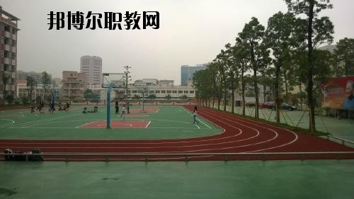 曲靖羅平職業技術學校網址網站