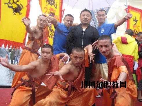 樂山大佛文武學(xué)校2020年報名條件、招生要求、招生對象