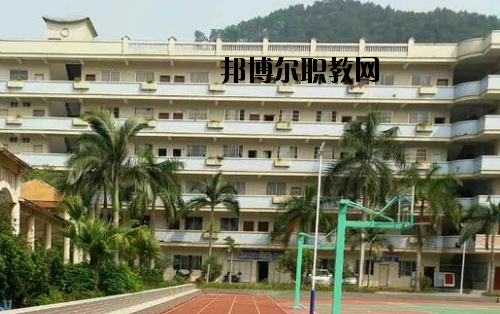 梧州西南中等專業(yè)學校怎么樣、好不好