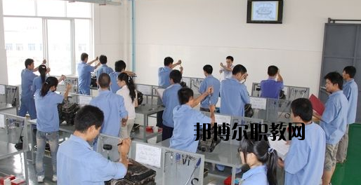 河池交通技工學校2020年報名條件、招生要求、招生對象 