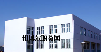 甘肅煤炭工業(yè)技工學(xué)校2020年報(bào)名條件、招生要求、招生對(duì)象