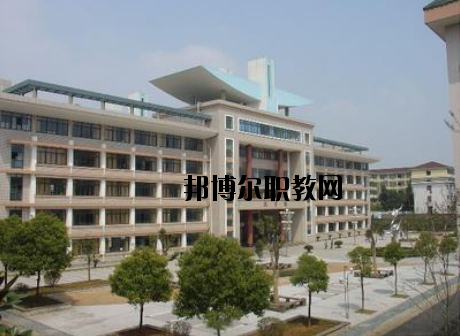 贛州服裝職業(yè)技術學校2020年報名條件、招生要求、招生對象