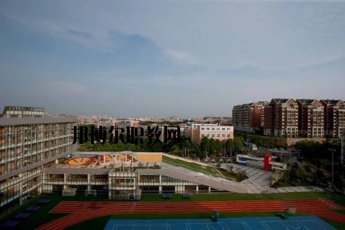 綿陽(yáng)工貿(mào)學(xué)校2020年報(bào)名條件、招生要求、招生對(duì)象