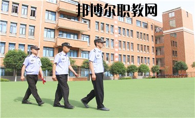 成都五月花高級技工學校2020年招生辦聯系電話