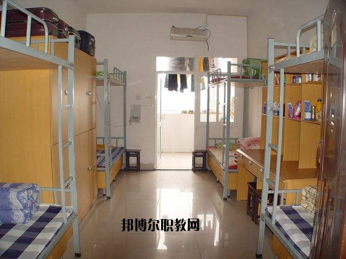 佛山順德區中等專業學校2020年宿舍條件