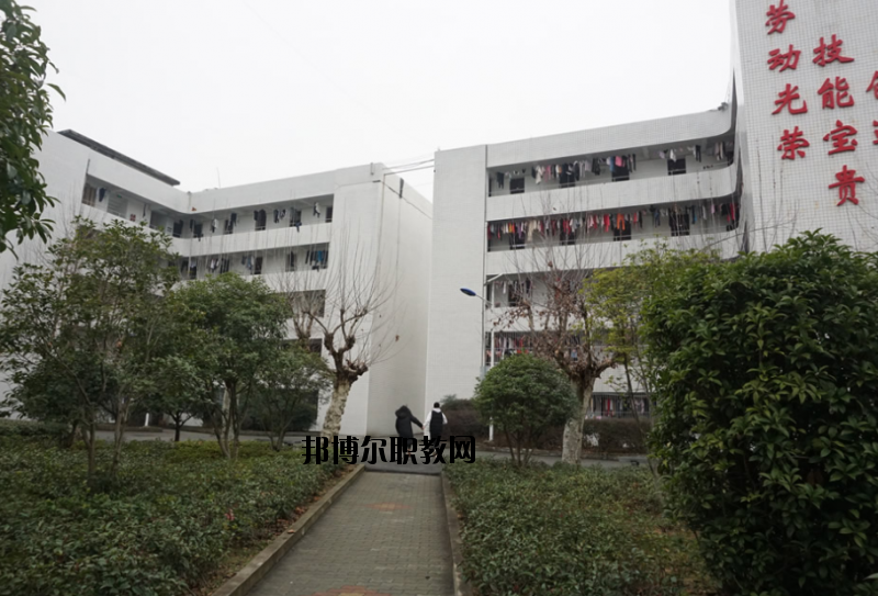 羅田理工中等專業學校2020年有哪些專業