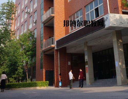 河南理工中等專業(yè)學校2021年報名條件、招生對象