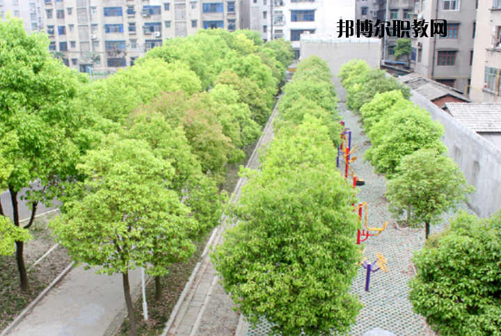 湖北潛江衛(wèi)生學(xué)校怎么樣、好不好