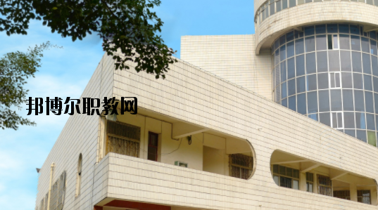 柳州汽車(chē)運(yùn)輸技工學(xué)校網(wǎng)站網(wǎng)址 
