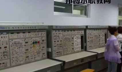 甘肅農墾中等專業學校網站網址 