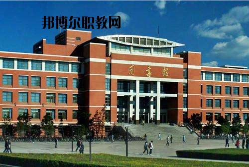 黃州理工中專2020年報名條件、招生要求、招生對象