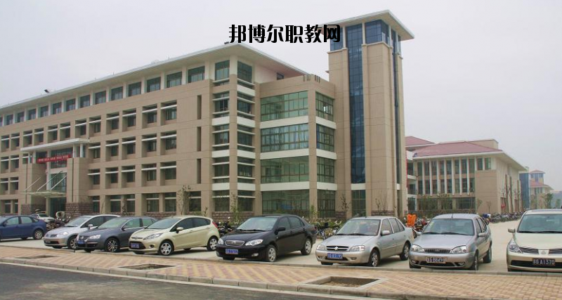 連云港師范高等專科學校2020年報名條件、招生要求、招生對象