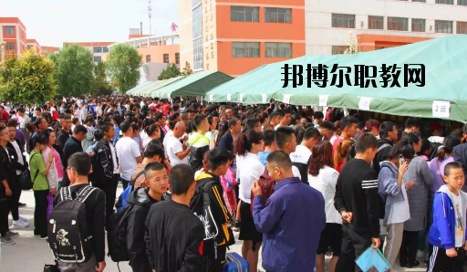 武威涼州區(qū)職業(yè)中等專(zhuān)業(yè)學(xué)校2020年報(bào)名條件、招生要求、招生對(duì)象