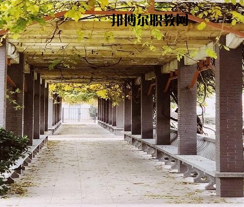 鄭州商貿管理學校2021年有那些專業(yè)
