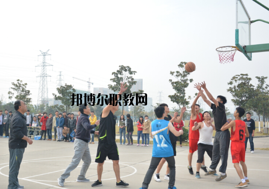 合肥市公交技工學校2022年報名條件、招生要求、招生對象
