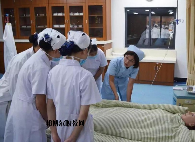 余杭衛(wèi)生中等專(zhuān)業(yè)學(xué)校2020年報(bào)名條件、招生要求、招生對(duì)象