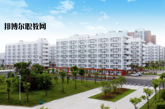 黃岡中等職業學校5