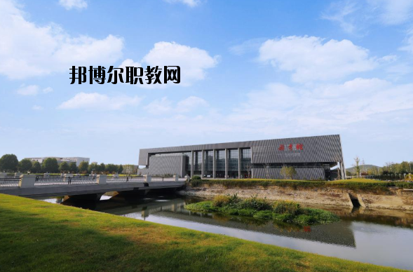 徐州醫(yī)學(xué)院怎么樣、好不好