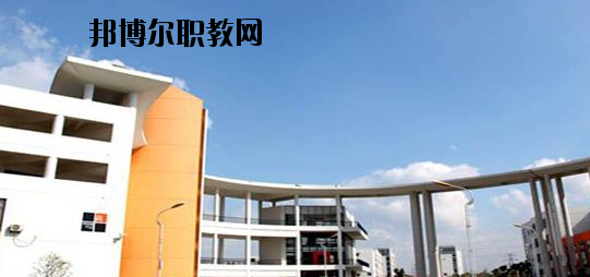 蕭然職業(yè)高級(jí)中學(xué)2020年報(bào)名條件、招生要求、招生對(duì)象