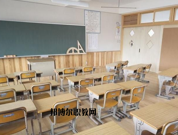 荊州東方中等職業學校2020年報名條件、招生要求、招生對象