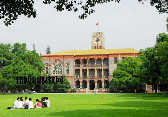 蘇州大學2020年招生辦聯系電話