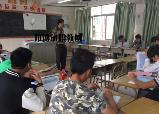 肇慶交通技工學校2020年報名條件、招生要求、招生對象