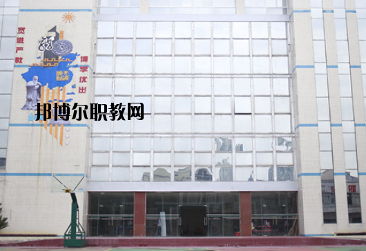 廣東江南理工技工學校2020年招生辦聯系電話