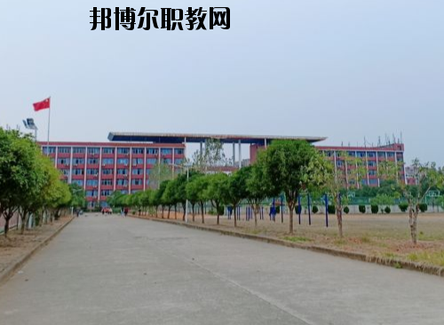 江西長(zhǎng)江理工專(zhuān)修學(xué)院怎么樣、好不好
