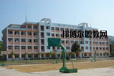 荊門(mén)財(cái)經(jīng)學(xué)校2020年招生辦聯(lián)系電話