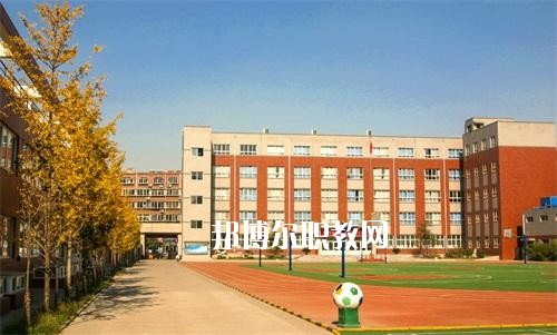 延津無線電技術(shù)學(xué)校2021年學(xué)費(fèi)、收費(fèi)多少