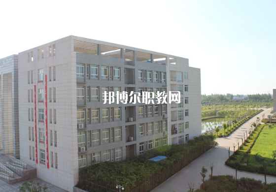 安徽六安技師學(xué)院2020年報(bào)名條件、招生要求、招生對(duì)象