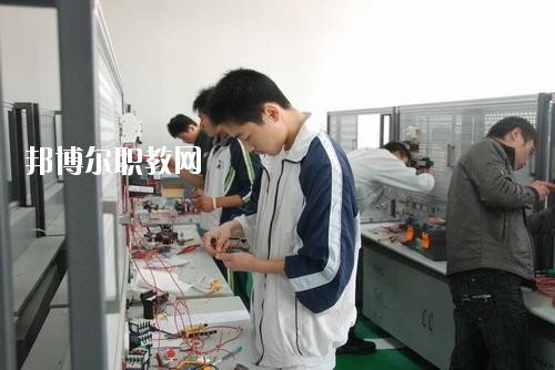 蓬安縣濟渡職業(yè)中學(xué)2020年報名條件、招生要求、招生對象