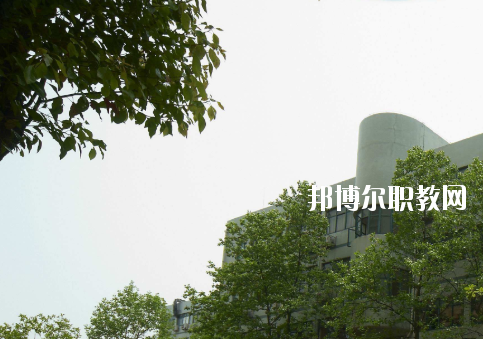 樊城區職業教育中心學校1