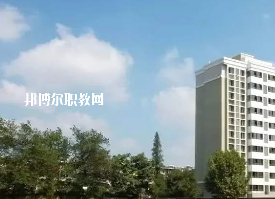 十堰丹江口工業技工學校