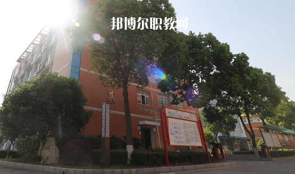 湖北現代農業技師學院4