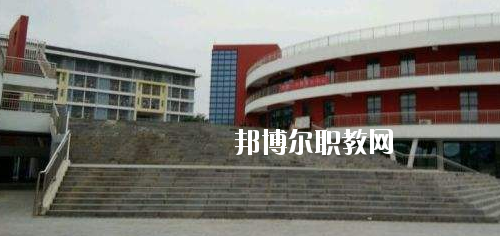 畢節(jié)幼兒師范高等專科學(xué)校(中職部)2020年報(bào)名條件、招生要求、招生對(duì)象