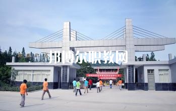 新縣千斤職業高級中學2021年報名條件、招生要求、招生對象