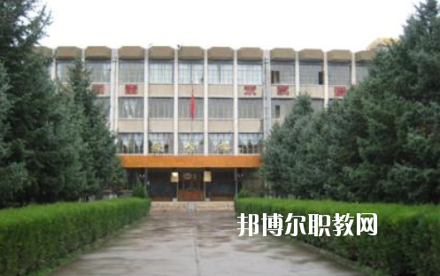 甘肅恒利中等專業學校3