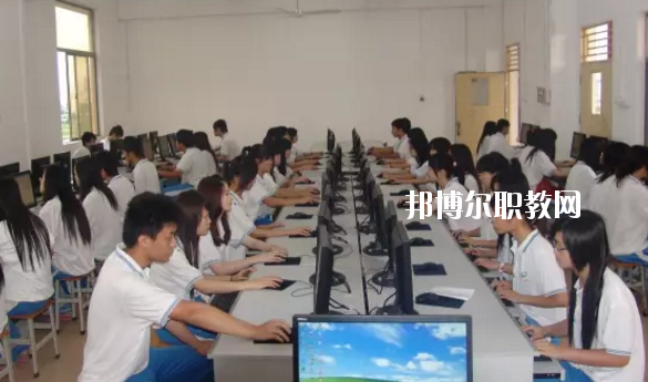 惠州惠陽區(qū)職業(yè)技術(shù)學(xué)校2020年報名條件、招生要求、招生對象
