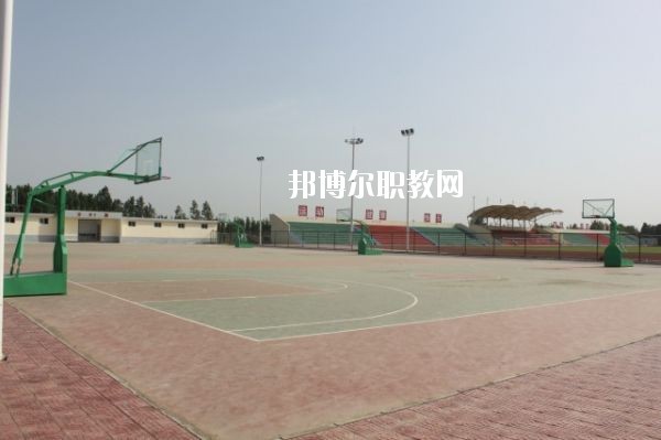 新鄉測繪中等專業學校2021年招生辦聯系電話