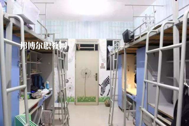 修武縣職業技術學校2021年宿舍條件