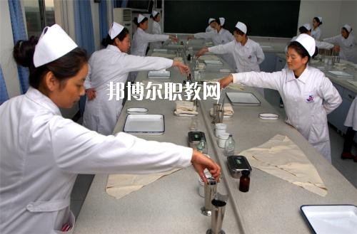 四川2020年哪些大專學校有衛(wèi)校