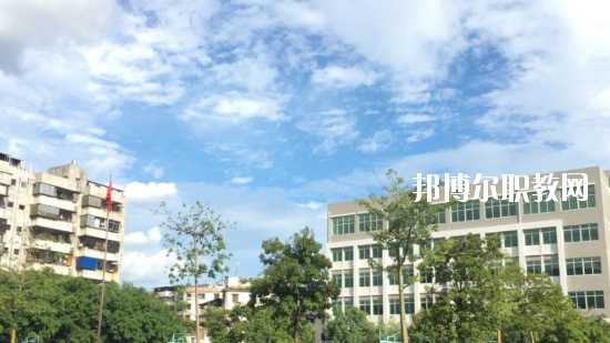 梅縣技工學校2020年報名條件、招生要求、招生對象