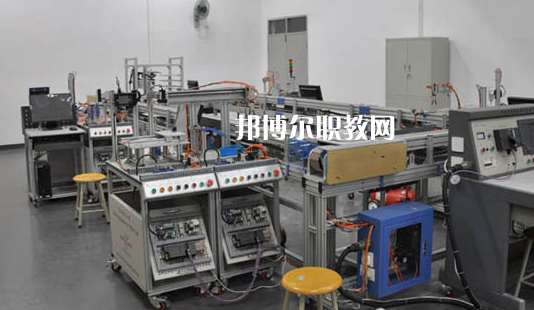深圳第二高級技工學校2020年報名條件、招生要求、招生對象