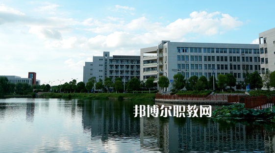 安徽銅陵技師學院2021年報名條件、招生要求、招生對象