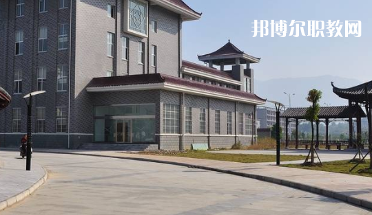 安徽黃梅戲藝術職業學院(中專部)2021年報名條件、招生要求、招生對象