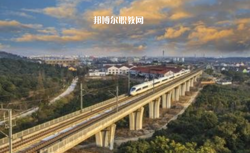 重慶2021年鐵路學校哪個專業比較好
