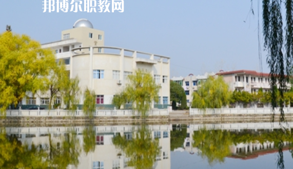 江淮工業(yè)學(xué)校怎么樣、好不好