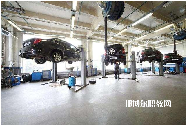 重慶2021年讀汽修學校學什么專業好