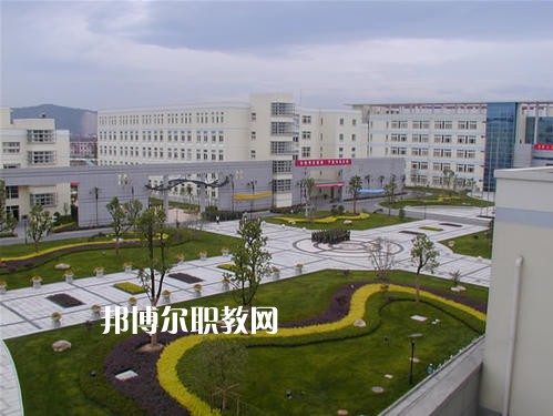 南充石油化工學校2021年招生錄取分數線